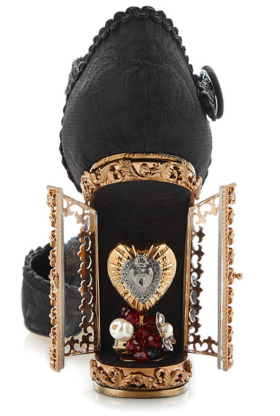  :  Dolce & Gabbana