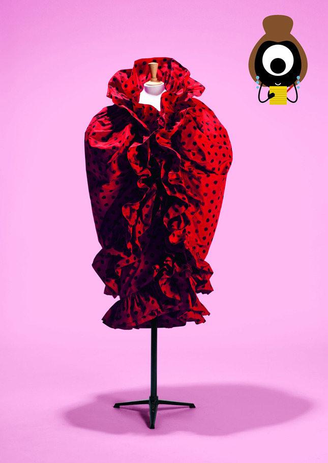 Suzy Menkes: Fashion Mix � The Immigration Game