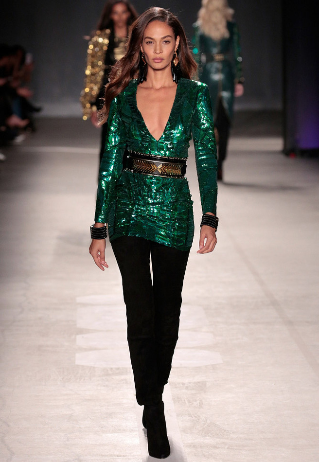  :  Balmain x H&M  -