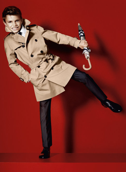      Burberry / 2013